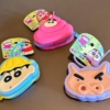 正版蠟筆小新造型零錢包｜可愛矽膠收納包 多功能耳機包 鑰匙包 兒童節交換禮物推薦