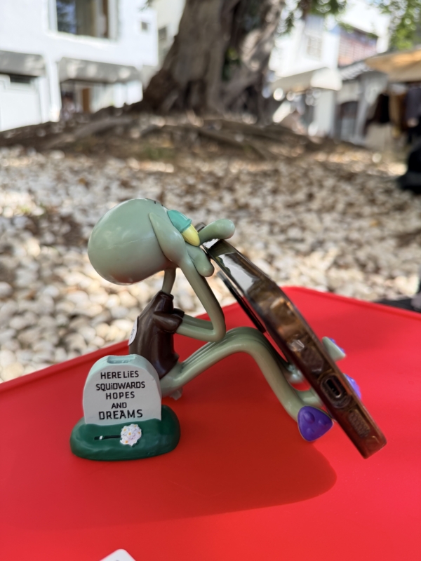 章魚哥多功能擺件｜手機支架