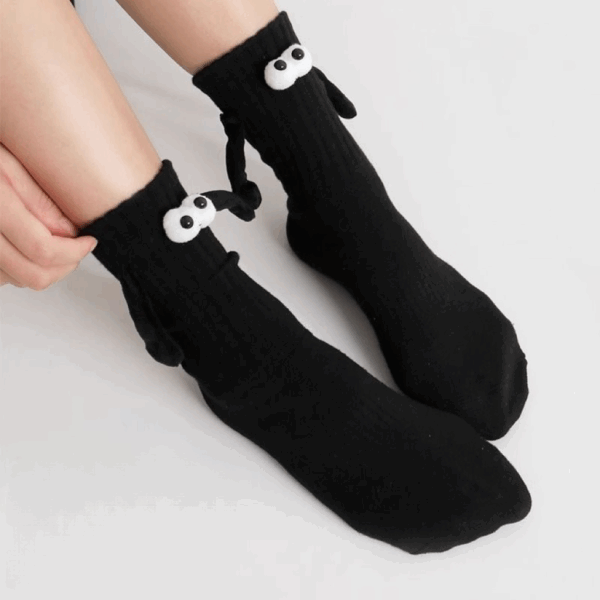 3D立體磁吸襪子｜會牽手的小怪獸造型中筒襪｜可愛搞怪穿搭必備｜淼選生活坊
